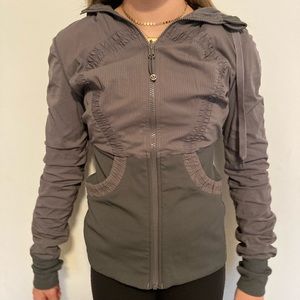 lulu lemon gray zip up jacket